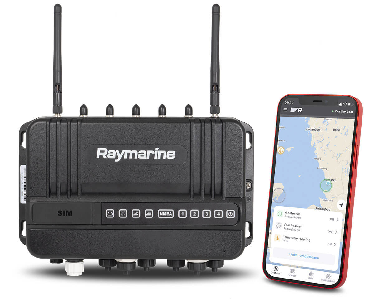 Raymarine-YachtSense-Link-Router-copy-3